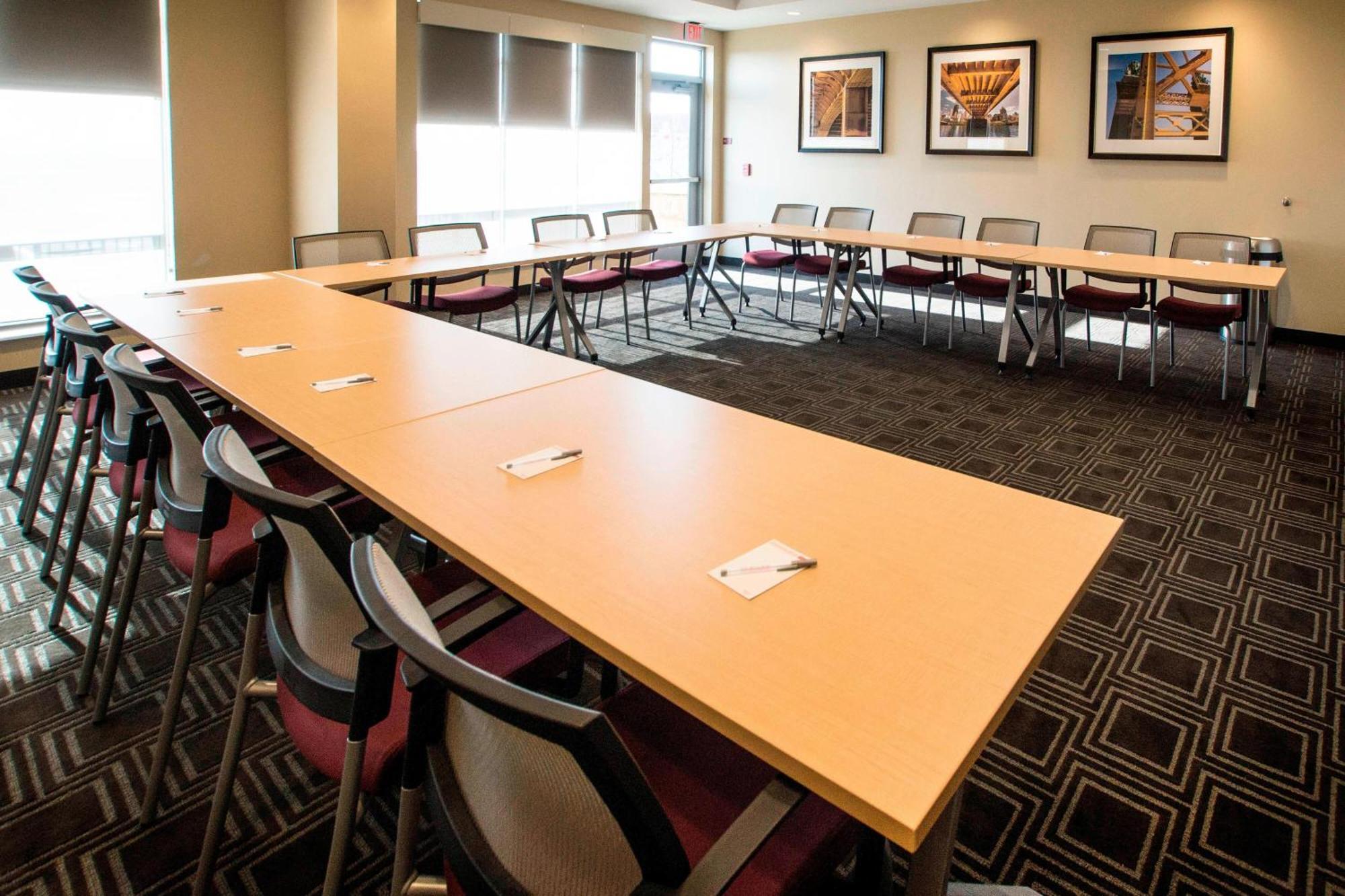 Towneplace Suites By Marriott Pittsburgh Cranberry Township Exteriör bild